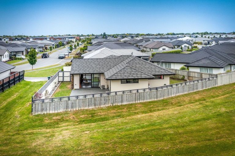 Photo of property in 47 Packard Crescent, Halswell, Christchurch, 8025