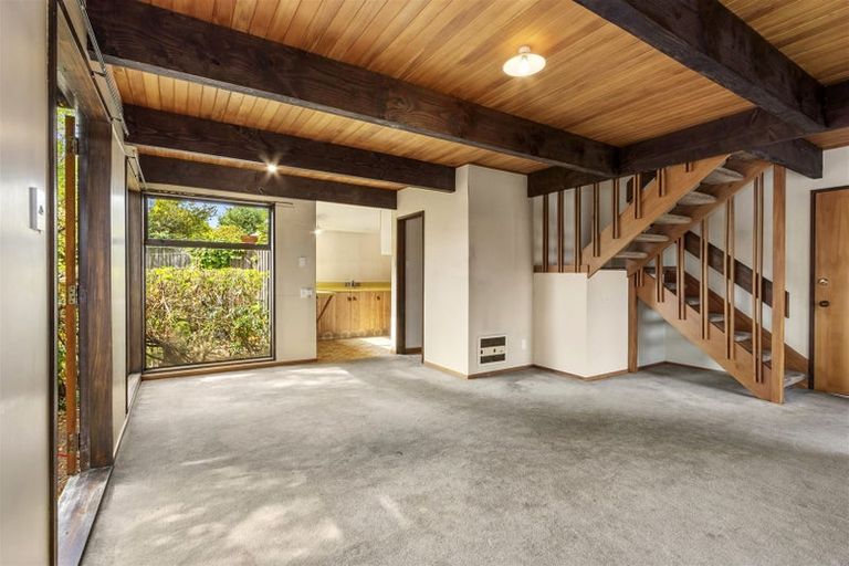 Photo of property in 1/264 Ilam Road, Burnside, Christchurch, 8053