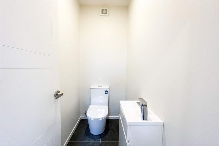 Photo of property in 5 Turbine Way, Hobsonville, Auckland, 0616