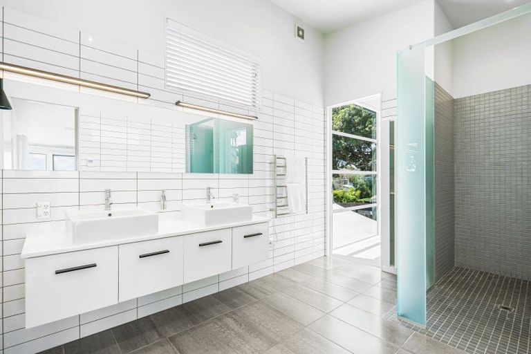 Photo of property in 75a Arthur Street, Onehunga, Auckland, 1061