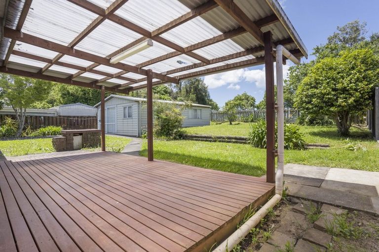 Photo of property in 58 Cascades Road, Pakuranga Heights, Auckland, 2010