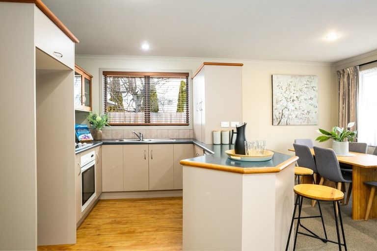 Photo of property in 17 Glover Street, Leamington, Cambridge, 3432