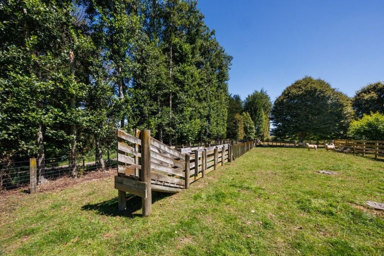 Photo of property in 10 Fleury Street, Kimbolton, 4774