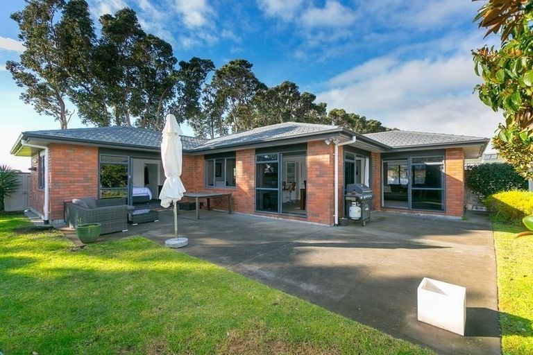 Photo of property in 23b Marlin Terrace, Bell Block, New Plymouth, 4312