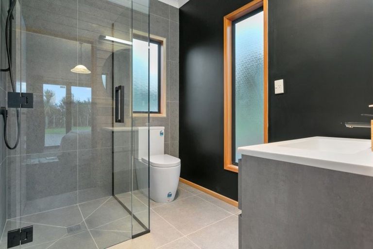 Photo of property in 331 Athlone Drive, Cambridge, 3434