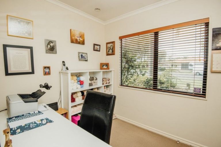 Photo of property in 64 Montego Drive, Papamoa Beach, Papamoa, 3118