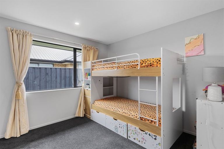 Photo of property in 3 Broadway Parade, Rolleston, 7615