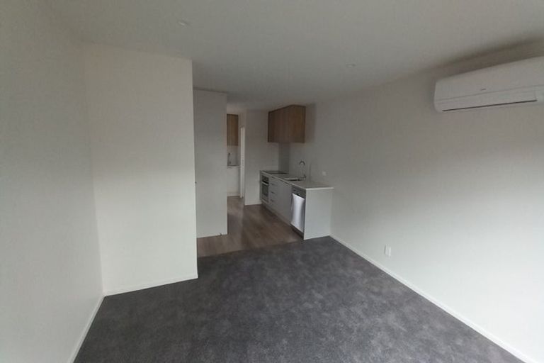 Photo of property in 7/240 Stokes Valley Road, Stokes Valley, Lower Hutt, 5019