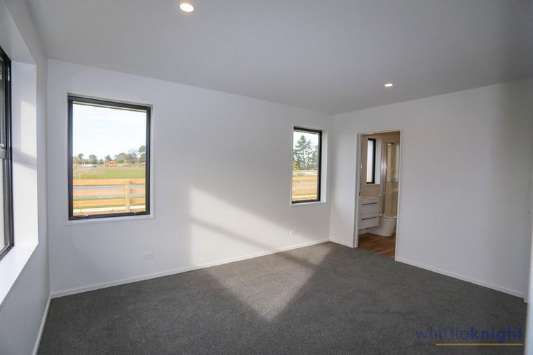 Photo of property in 8 Croydon Street, Woodend, 7610