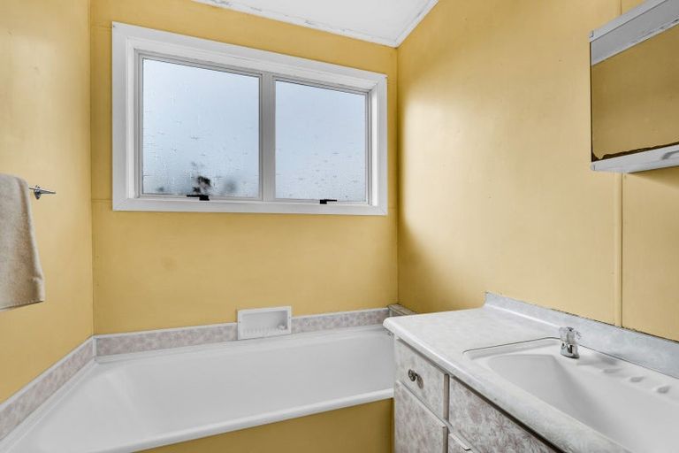 Photo of property in 101 Portia Street, Stratford, 4332