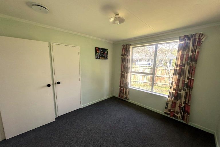 Photo of property in 39 Robinson Crescent, Westbrook, Palmerston North, 4412