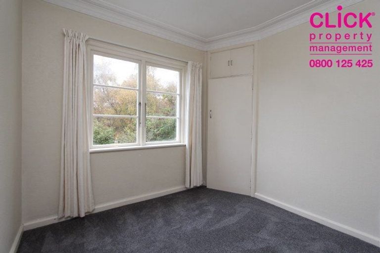 Photo of property in 4f Alva Street, Dunedin Central, Dunedin, 9016