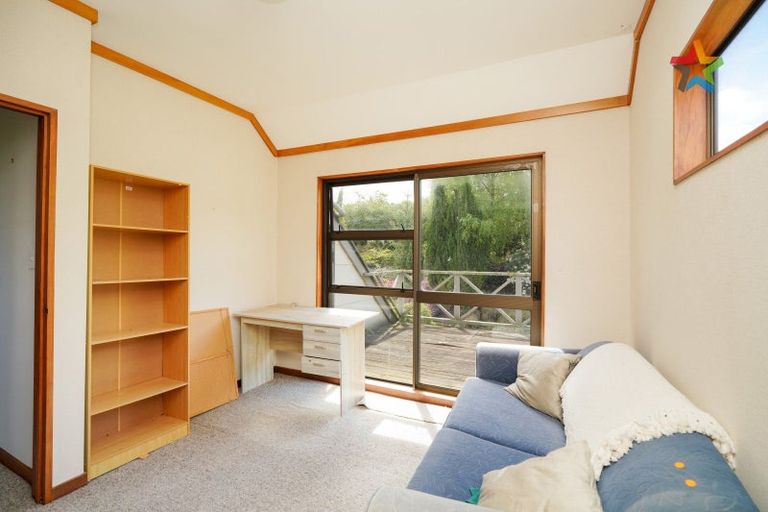 Photo of property in 72 Bush Street, Lumsden, 9730