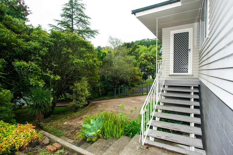 Photo of property in 27 Seddon Crescent, Whataupoko, Gisborne, 4010