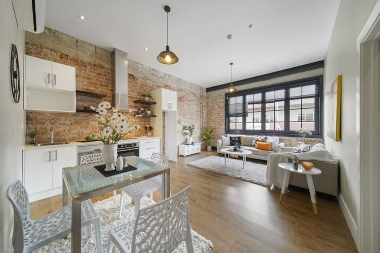 Photo of property in 7/143 Great South Road, Papakura, 2110