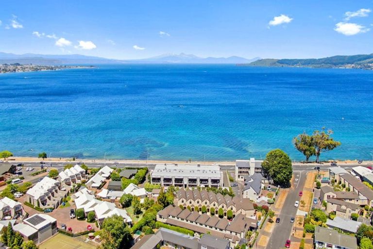 Photo of property in 9 Tui Street, Taupo, 3330