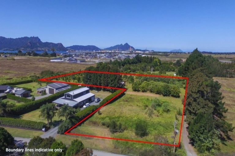 Photo of property in 73 Pyle Road East, Ruakaka, 0171