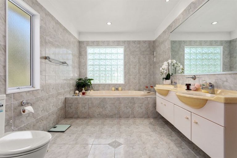 Photo of property in 16 Appenzell Drive, Whakatane, 3120