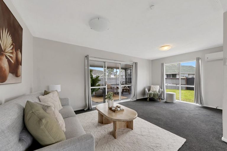 Photo of property in 1/20 Jura Place, Woolston, Christchurch, 8062