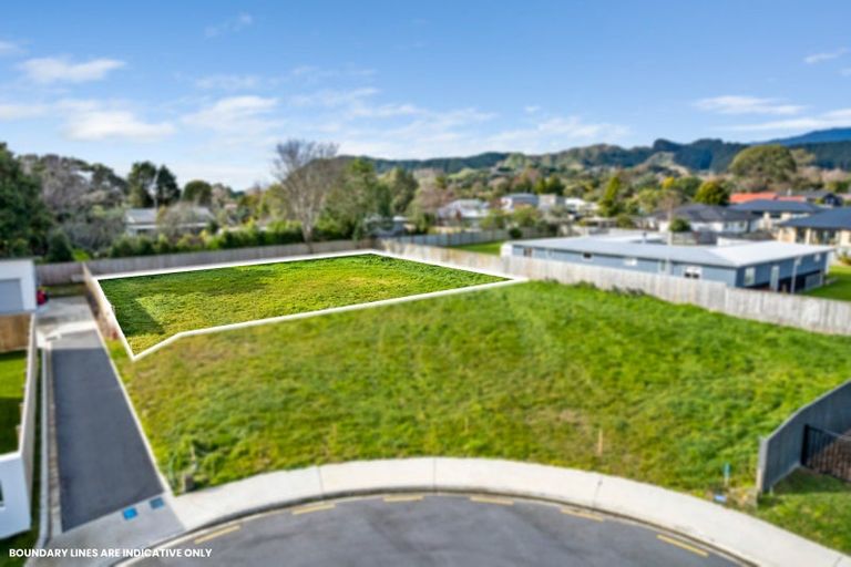Photo of property in 10 Ropata Te Ao Way, Otaki, 5512