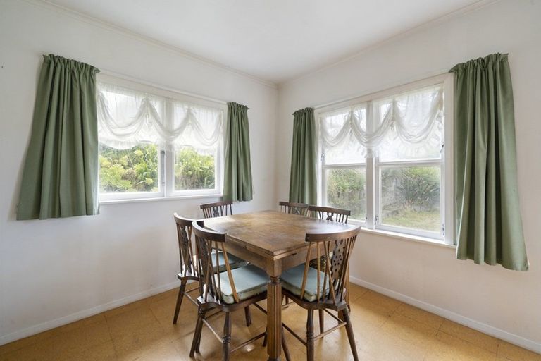 Photo of property in 31 Dixie Street, Te Horo Beach, Otaki, 5581