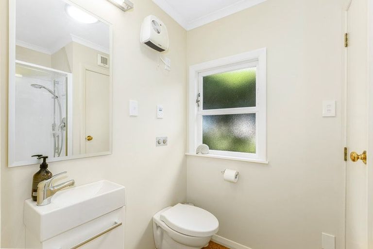 Photo of property in 10 Havelock Street, Mornington, Wellington, 6021