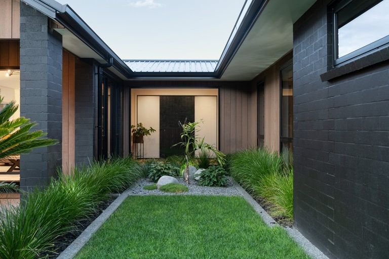 Photo of property in 109 Whakaturou Crescent, Pyes Pa, Tauranga, 3112