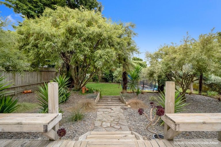 Photo of property in 17 Argyle Avenue, Levin, 5510