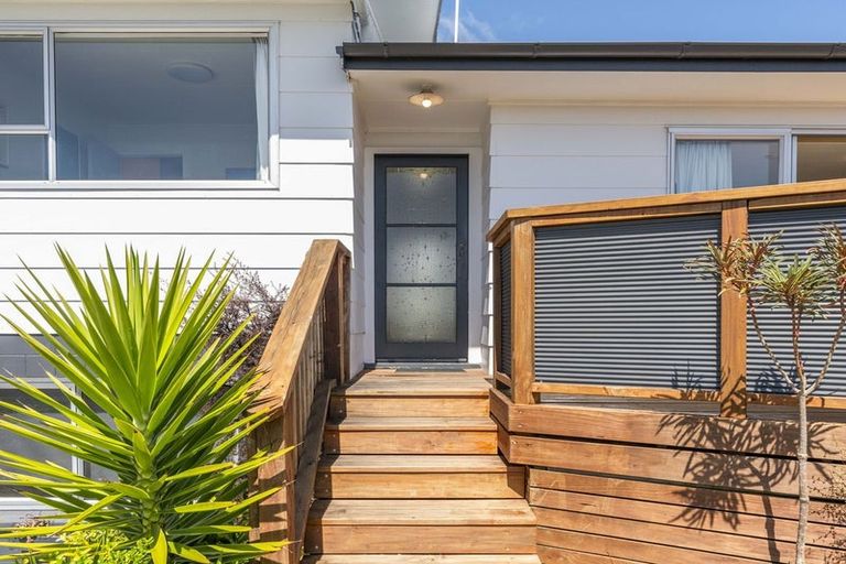 Photo of property in 14 Kempton Place, Richmond Heights, Taupo, 3330