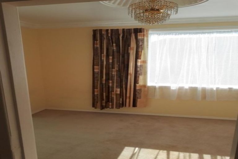 Photo of property in 115 Judd Crescent, Naenae, Lower Hutt, 5011