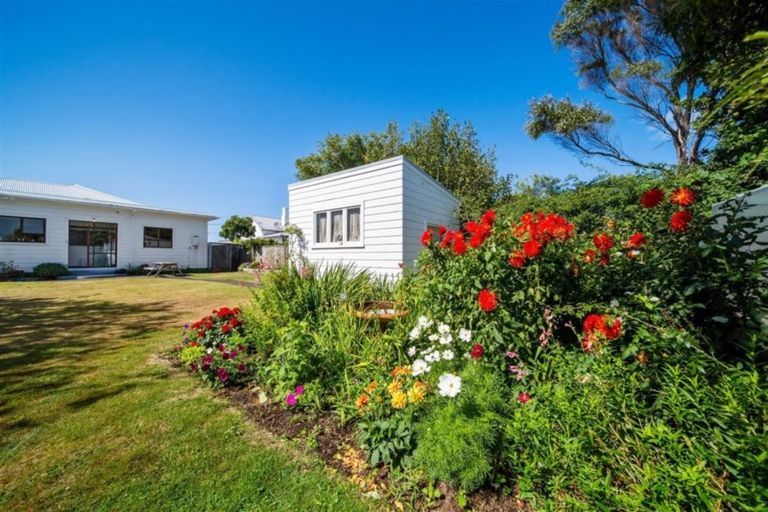 Photo of property in 67 Camberwell Road, Hawera, 4610