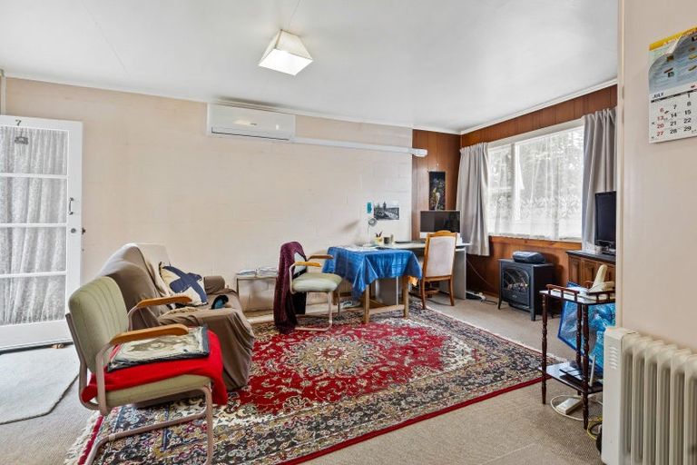 Photo of property in 8 Banff Street, Regent, Whangarei, 0112