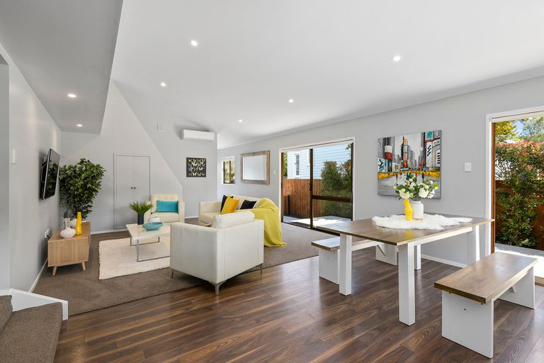 Photo of property in 44 Matua Road, Huapai, Kumeu, 0810