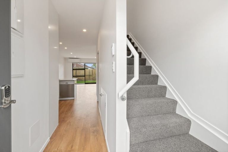 Photo of property in 3/28 Matapouri Road, Mangere Bridge, Auckland, 2022