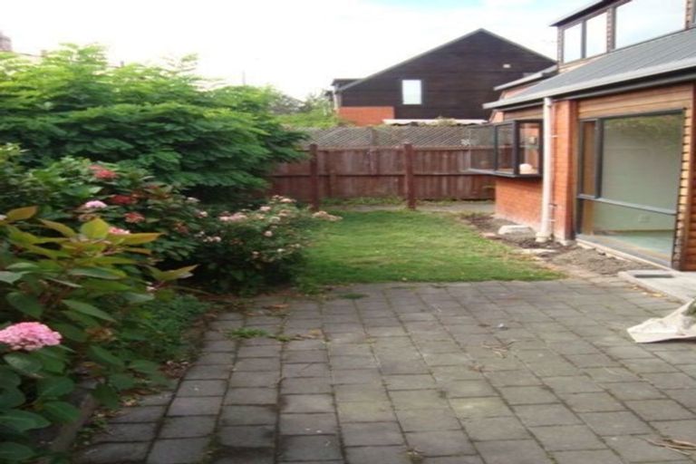 Photo of property in 9a Clyde Road, Upper Riccarton, Christchurch, 8041