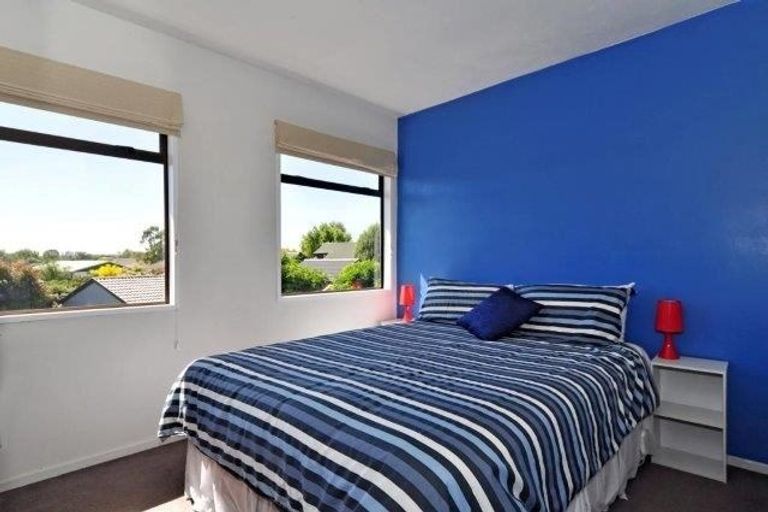 Photo of property in 9 Cam Place, Harewood, Christchurch, 8051