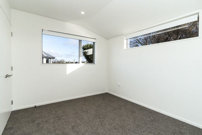 Photo of property in 9/51 Hills Road, Edgeware, Christchurch, 8013