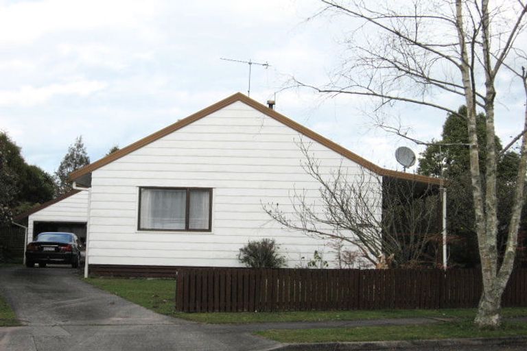 Photo of property in 12 Rutland Street, Fairview Downs, Hamilton, 3214