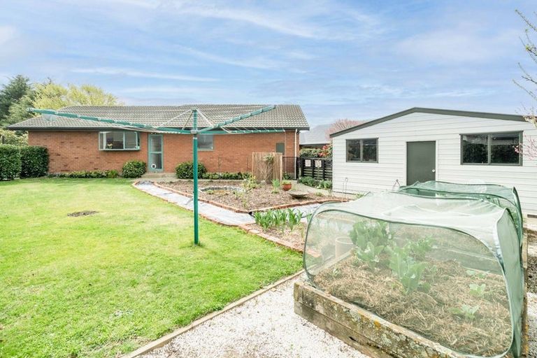 Photo of property in 7 Oldham Place, Darfield, 7510