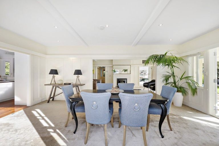 Photo of property in 151 Marine Parade, Eastbourne, Lower Hutt, 5013