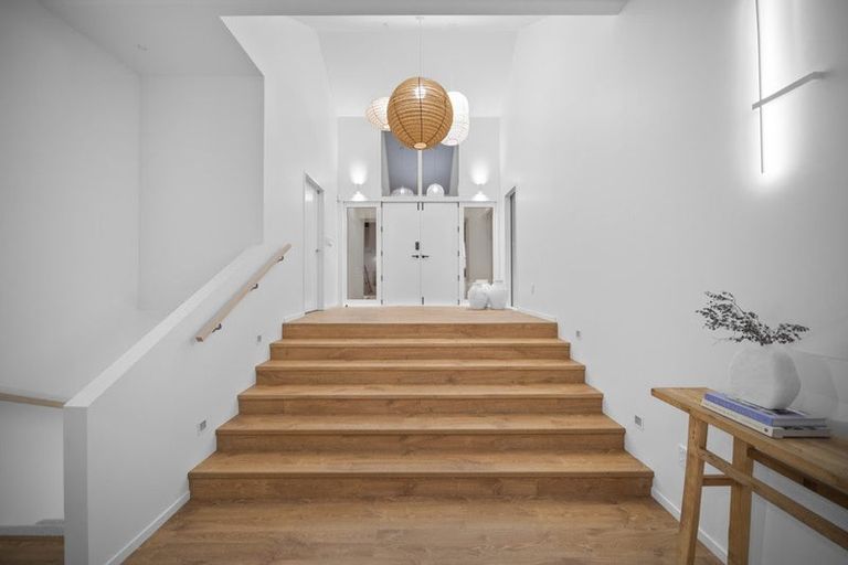 Photo of property in 7 Harry Ell Drive, Cashmere, Christchurch, 8022