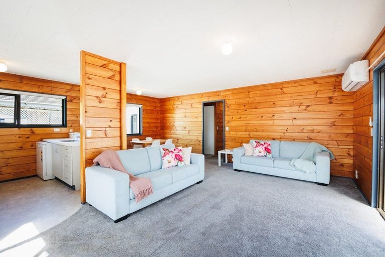 Photo of property in 14 Pukepapa Road, Marton, 4710