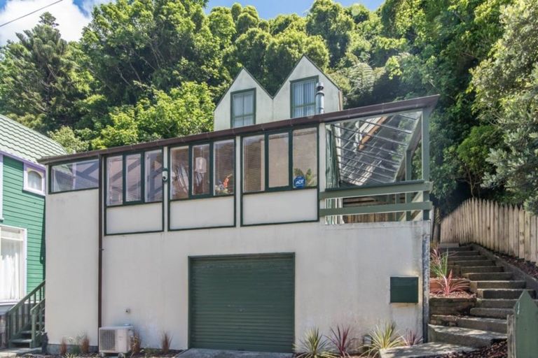 Photo of property in 11 Norway Street, Aro Valley, Wellington, 6012