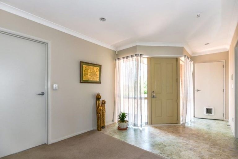 Photo of property in 8b Kowhai Drive, Darfield, 7510