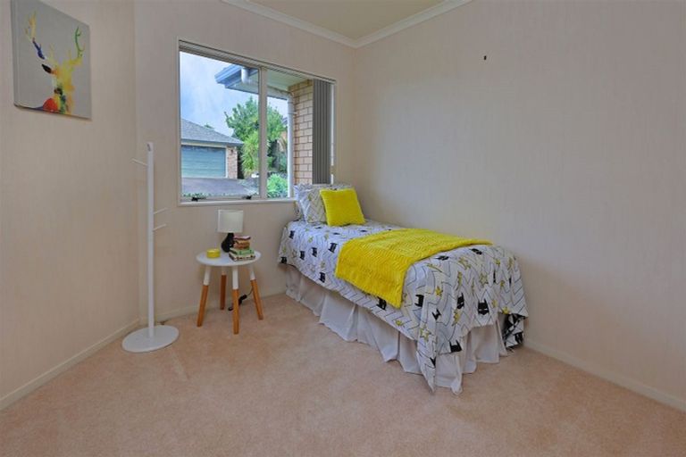 Photo of property in 3 Somerton Rise, Henderson, Auckland, 0612