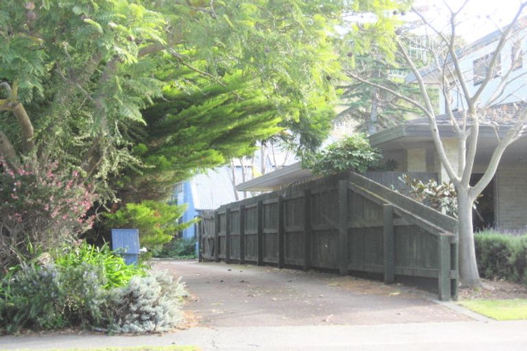 Photo of property in 56 Ngarimu Crescent, Taradale, Napier, 4112