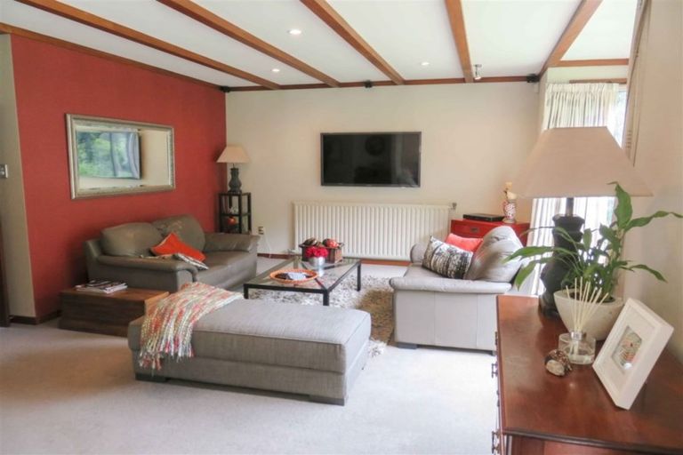 Photo of property in 5 Grant Road, Otatara, Invercargill, 9879