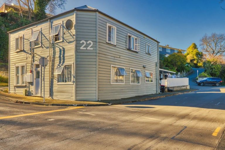 Photo of property in 22 Coote Road, Bluff Hill, Napier, 4110