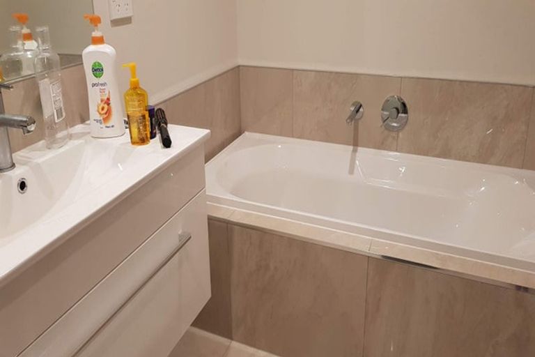 Photo of property in 47a Dow Square, Wigram, Christchurch, 8025