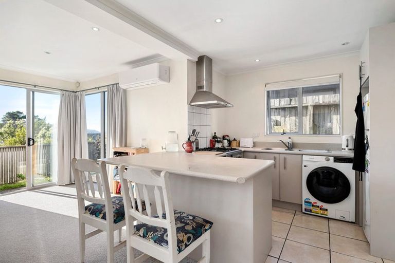 Photo of property in 40c Cunliffe Street, Johnsonville, Wellington, 6037